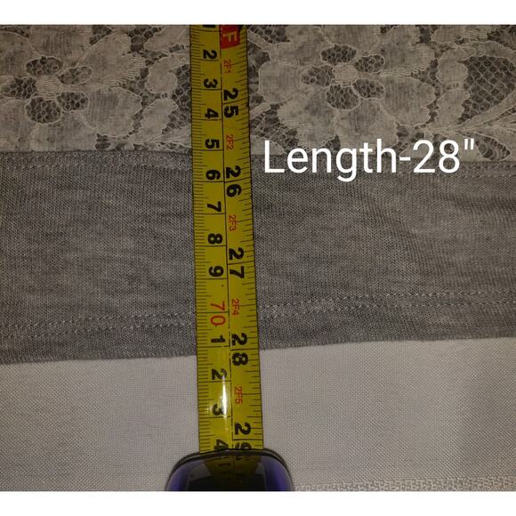 Sunday Cowl Neck Top Sz 2X Gray White Lace Front Panel Lightweight Sweater - Picture 14 of 16